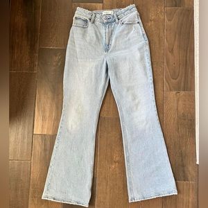 Abercrombie curve love flare jeans